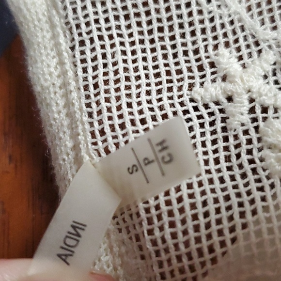 Elie Tahari Imelda‎ Blouse Womens Small S Lace Crochet Tassels Cream Tan Boho - Picture 11 of 13